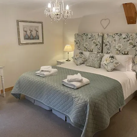 Millstream Cottage B & B-3